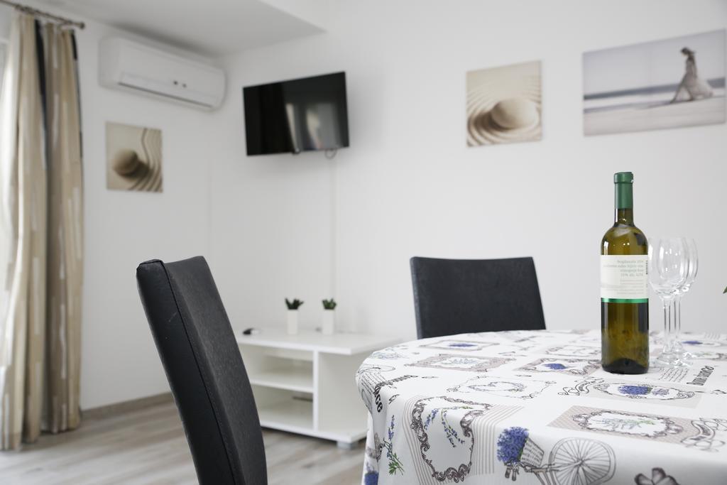 Apartments Gabrijel Vodice Exterior foto